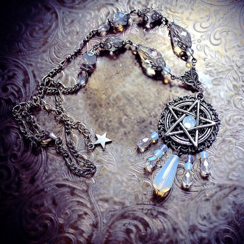 Witches Pentagram Head Chain