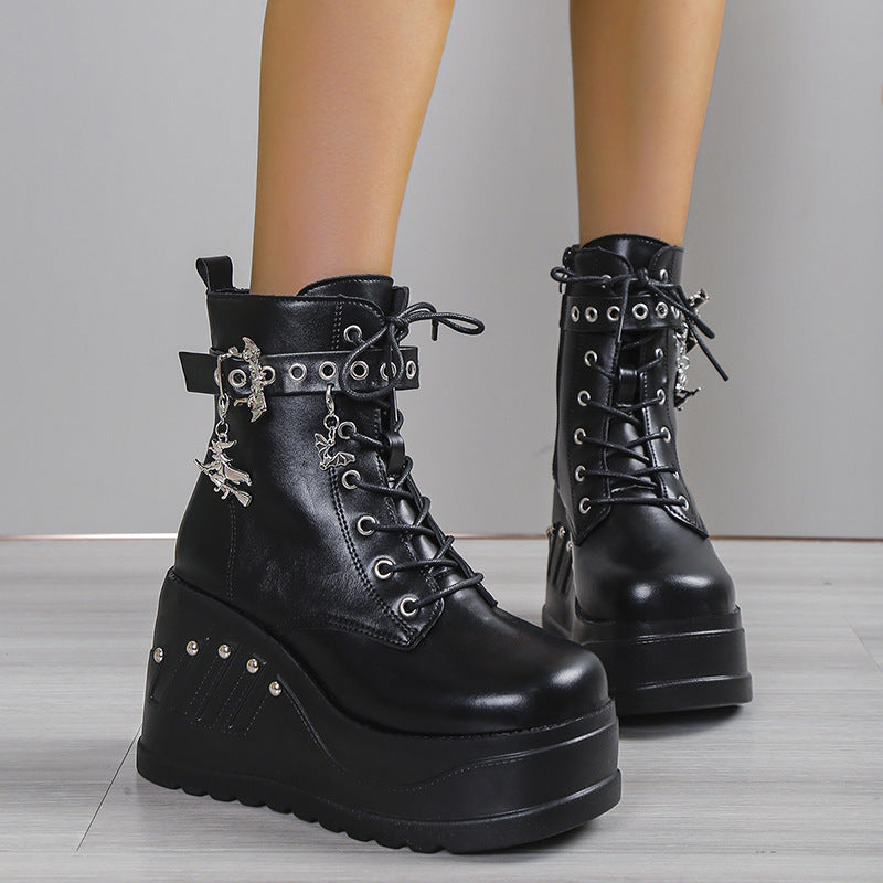 Stellar Charm Wedge Boots